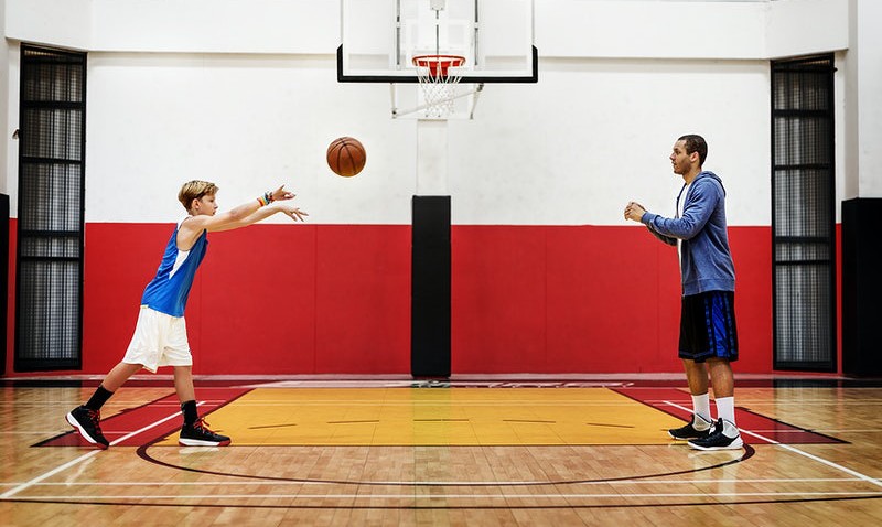 Tips para cuidar la voz en los entrenamientos de b&aacute;squet